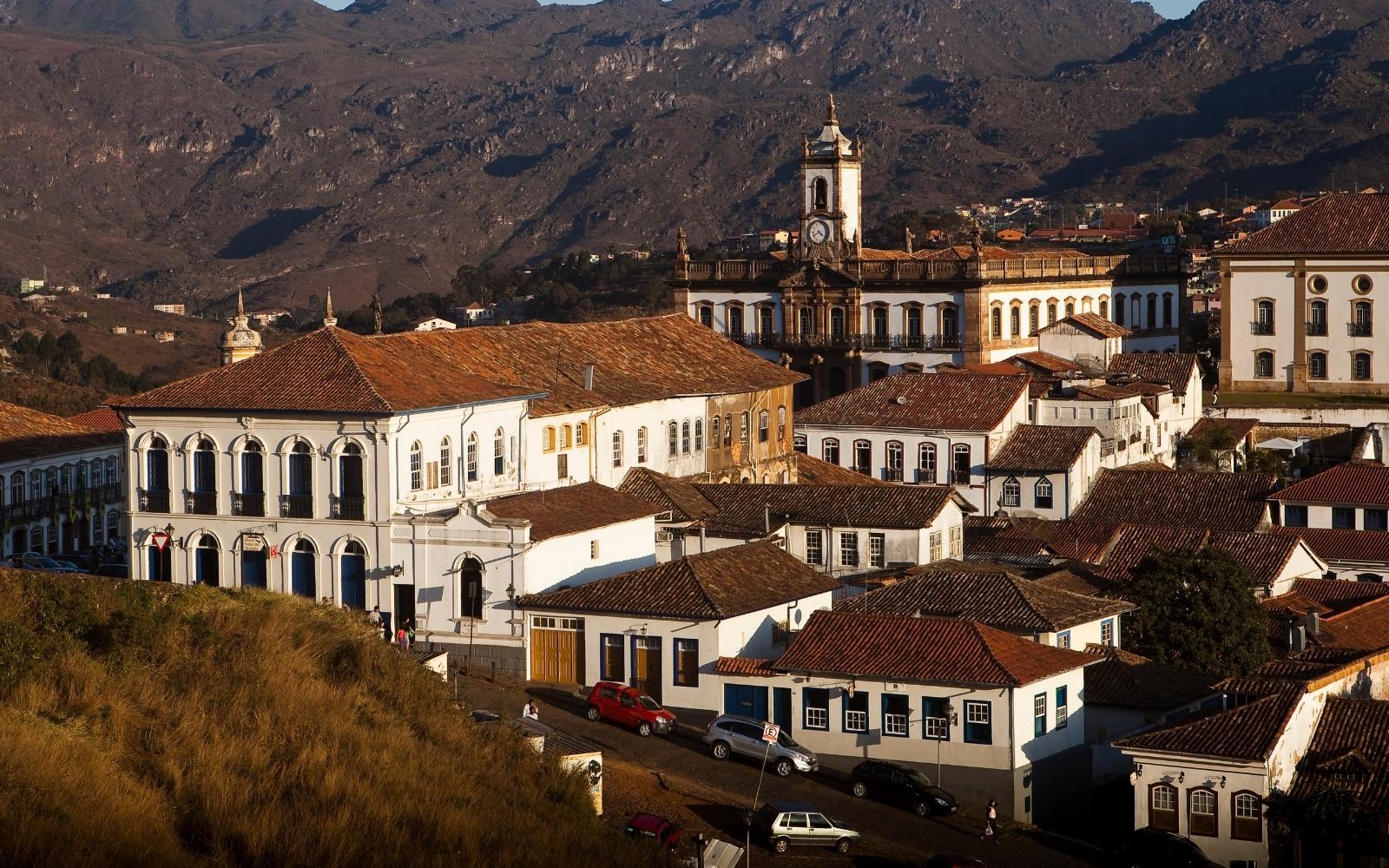 Nova Lei em Ouro Preto obriga ônibus parar em local seguro solicitado por mulheres e idosos a partir das 21 horas