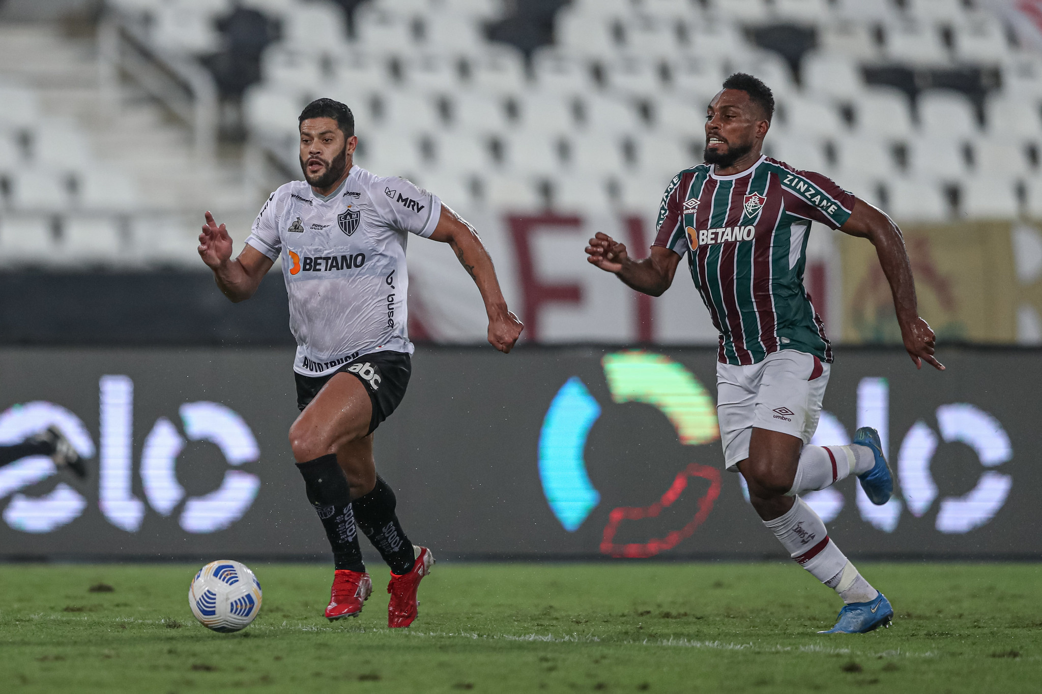 Mirando prêmio milionário, Atlético recebe Fluminense pela Copa do Brasil