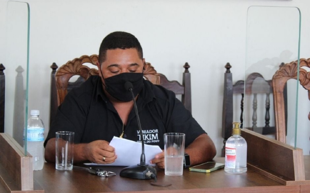 Vereador de Mariana é conduzido à Delegacia por destacato