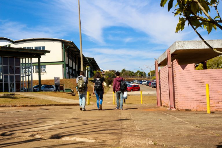 UFOP disponibiliza vagas para transferência e obtenção de novo título