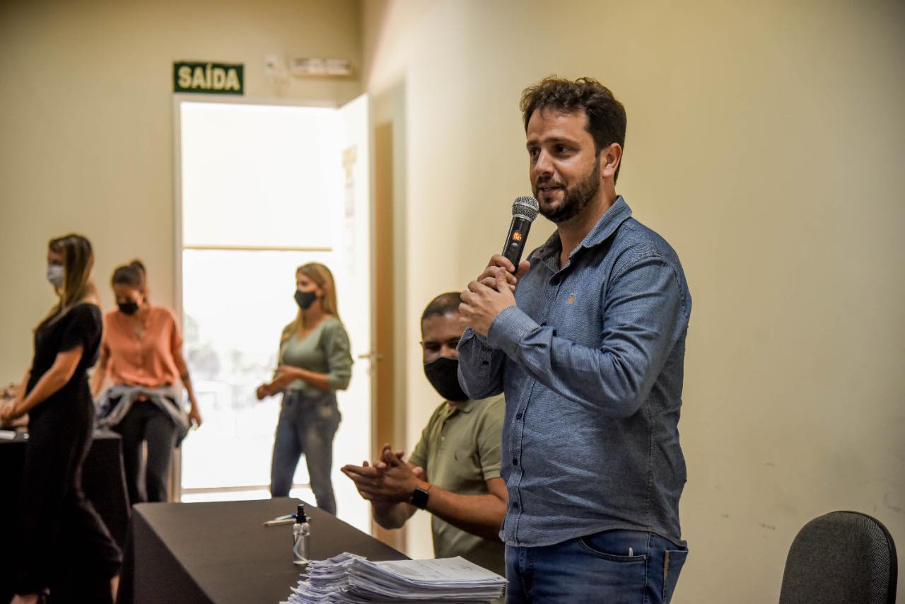 Prefeito interino de Mariana, Juliano Duarte, não comparece à CPI