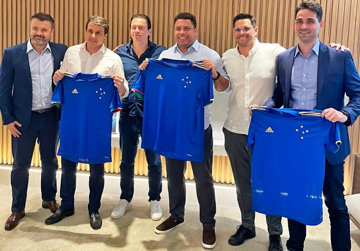 Ronaldo: veja como o novo dono do Cruzeiro diminuiu dívida do Valladolid em três anos