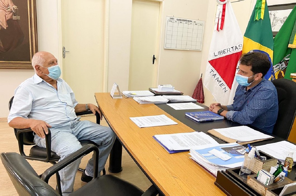 Ex-prefeito de Ouro Preto integra equipe médica de Mariana