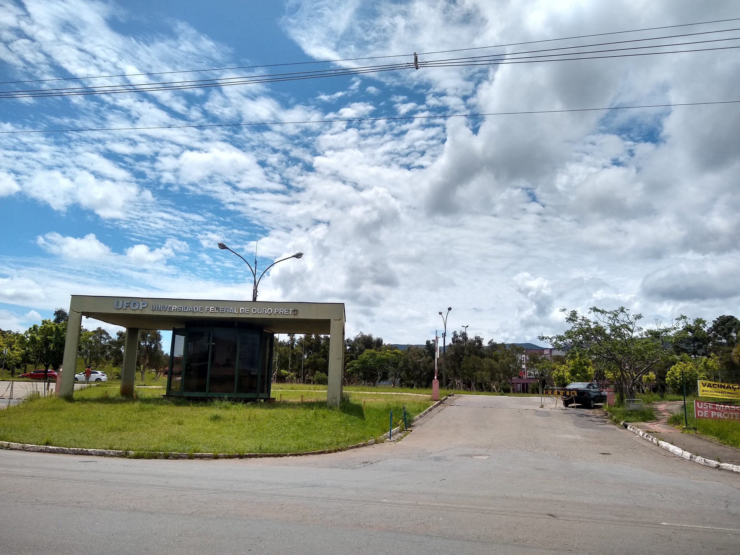 UFOP cobra passaporte vacinal para retorno das aulas presenciais