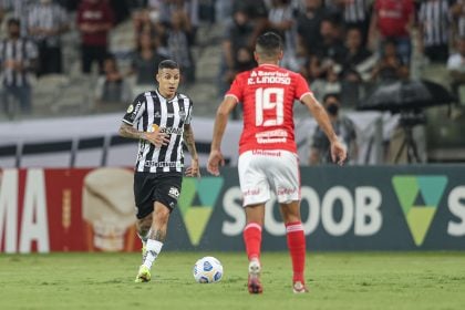 Atlético estreia no Brasileirão contra o fragilizado Inter