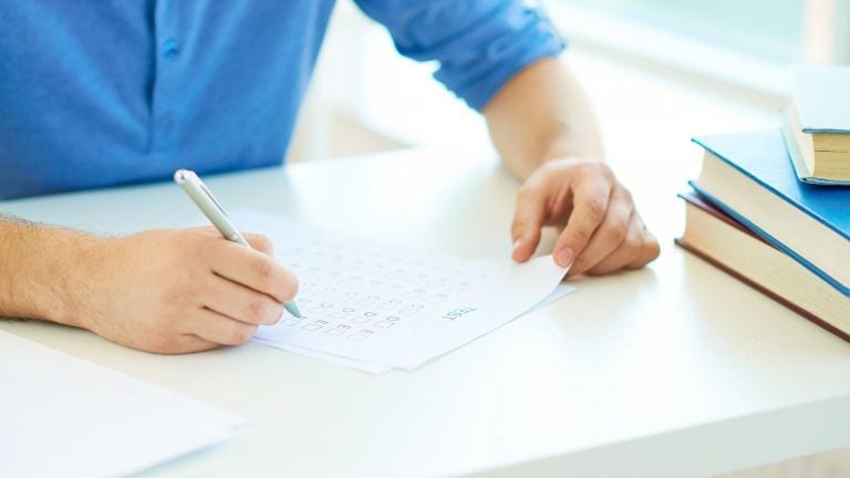 Trilhas de futuro oferece 40 mil vagas para cursos técnicos gratuitos em MG