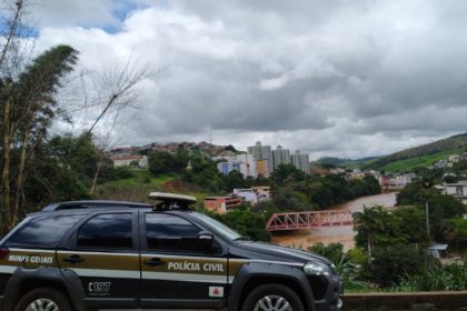 Operação da Polícia Civil é deflagrada em Ponte Nova e investigado é preso