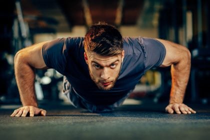 As roupas de academia que todo homem deveria ter