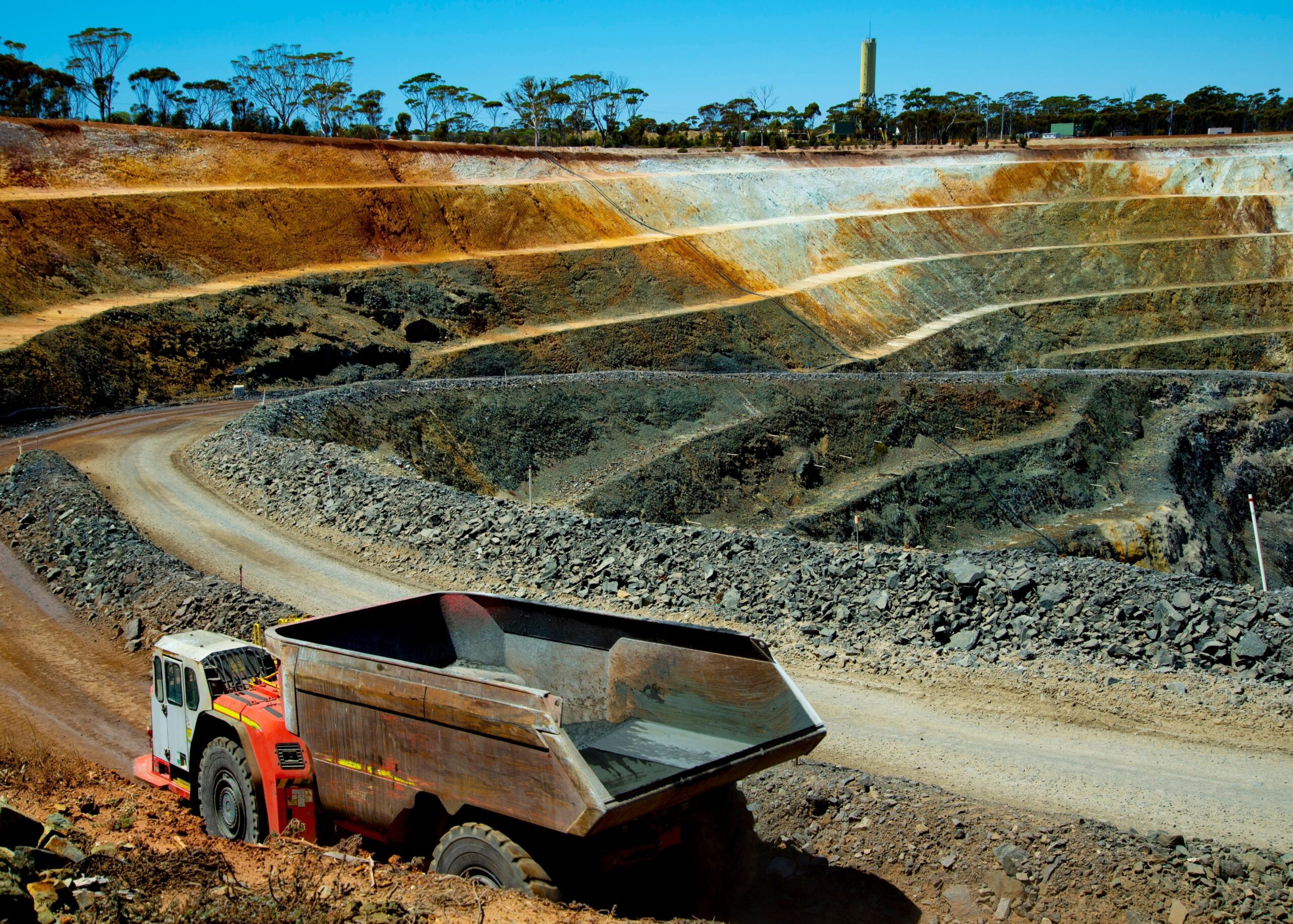 Vale está com vagas para mecânico, soldadora, analista, técnico e operadores, em cidade de MG