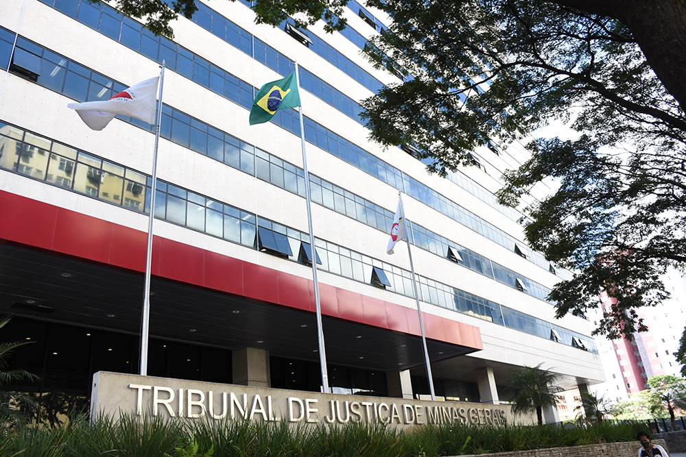 TJMG realiza concurso público com 284 vagas de nível médio e superior
