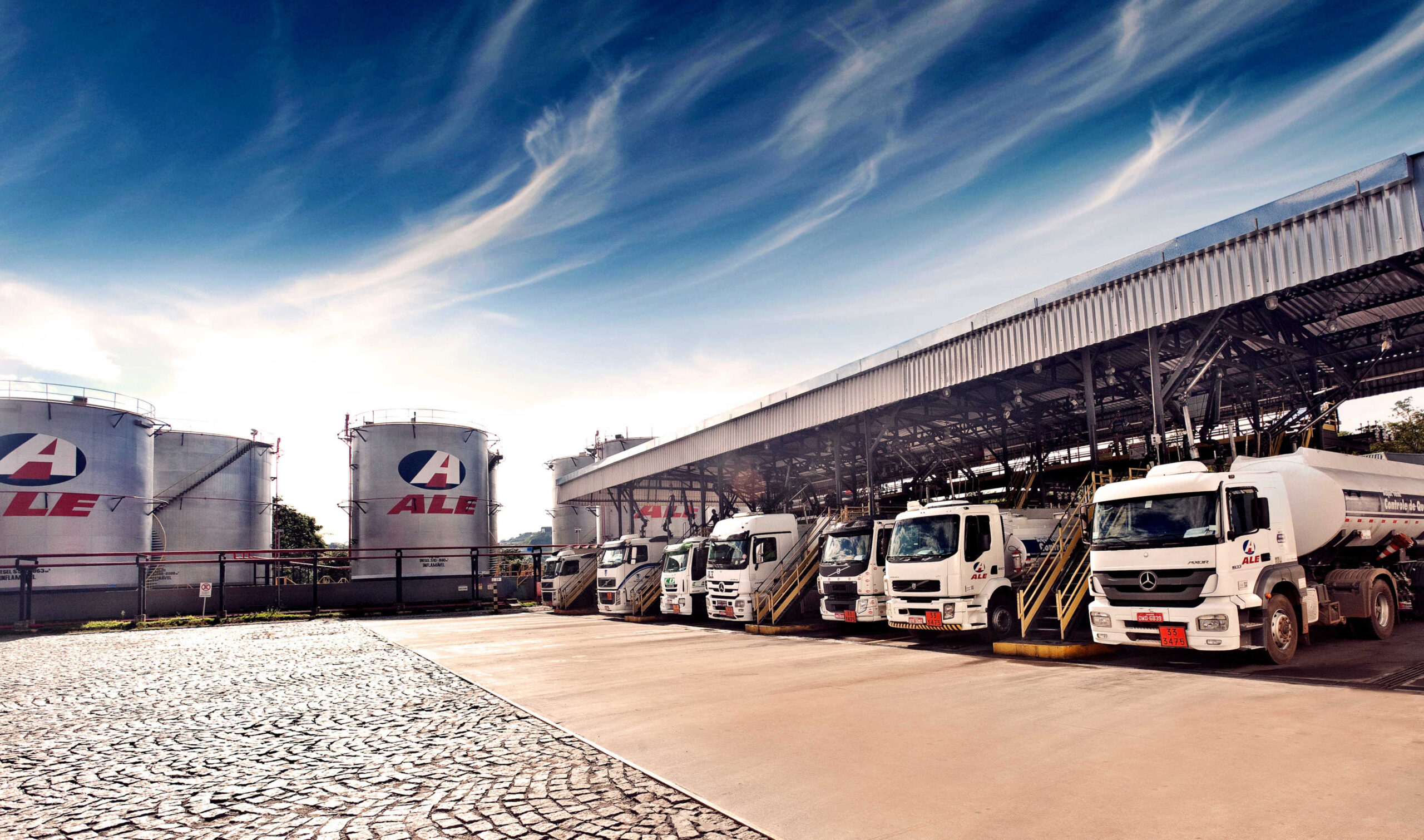 ALE Combustíveis oferece vagas de emprego e estágio para atuação em cinco estados