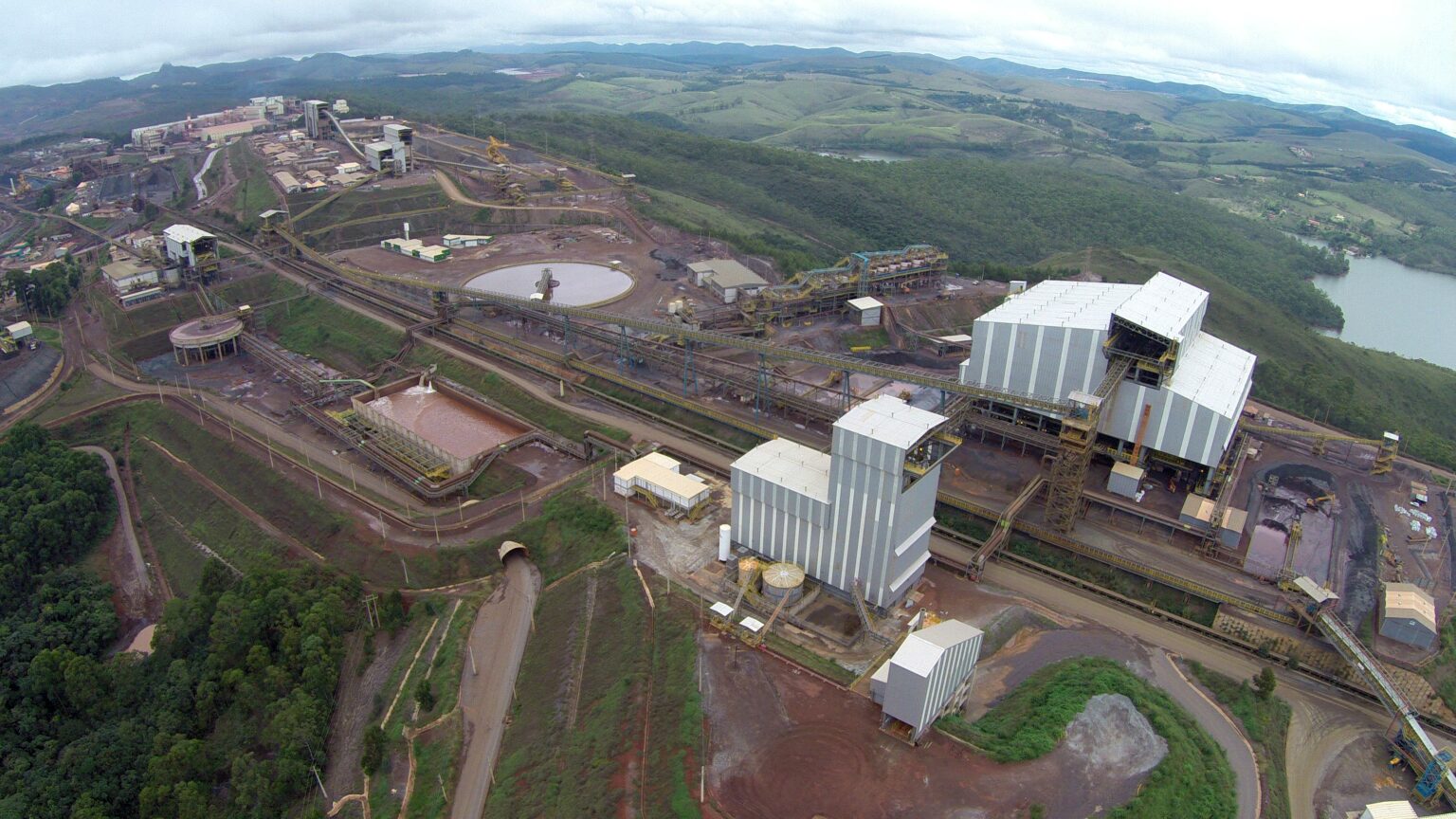 Vale tem mais de 20 vagas de emprego abertas na região da Grande BH