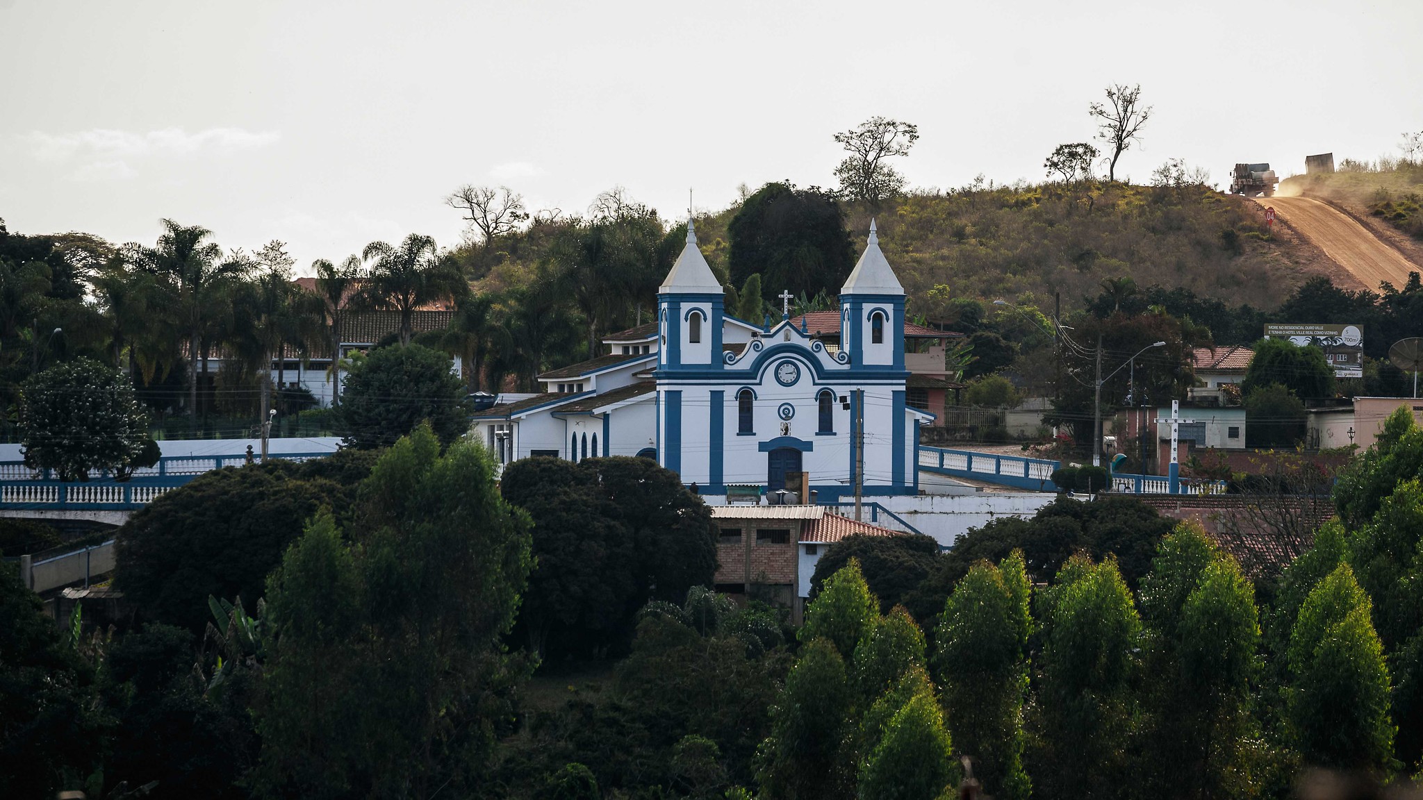 Festa da Primavera, em distrito de Ouro Preto, terá tributos a 'The Doors' e 'Secos e Molhados'