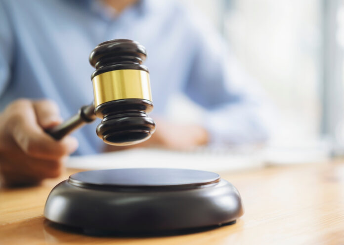 Empregado apelidado de “Patati Patatá” pelo gestor receberá indenização por danos morais