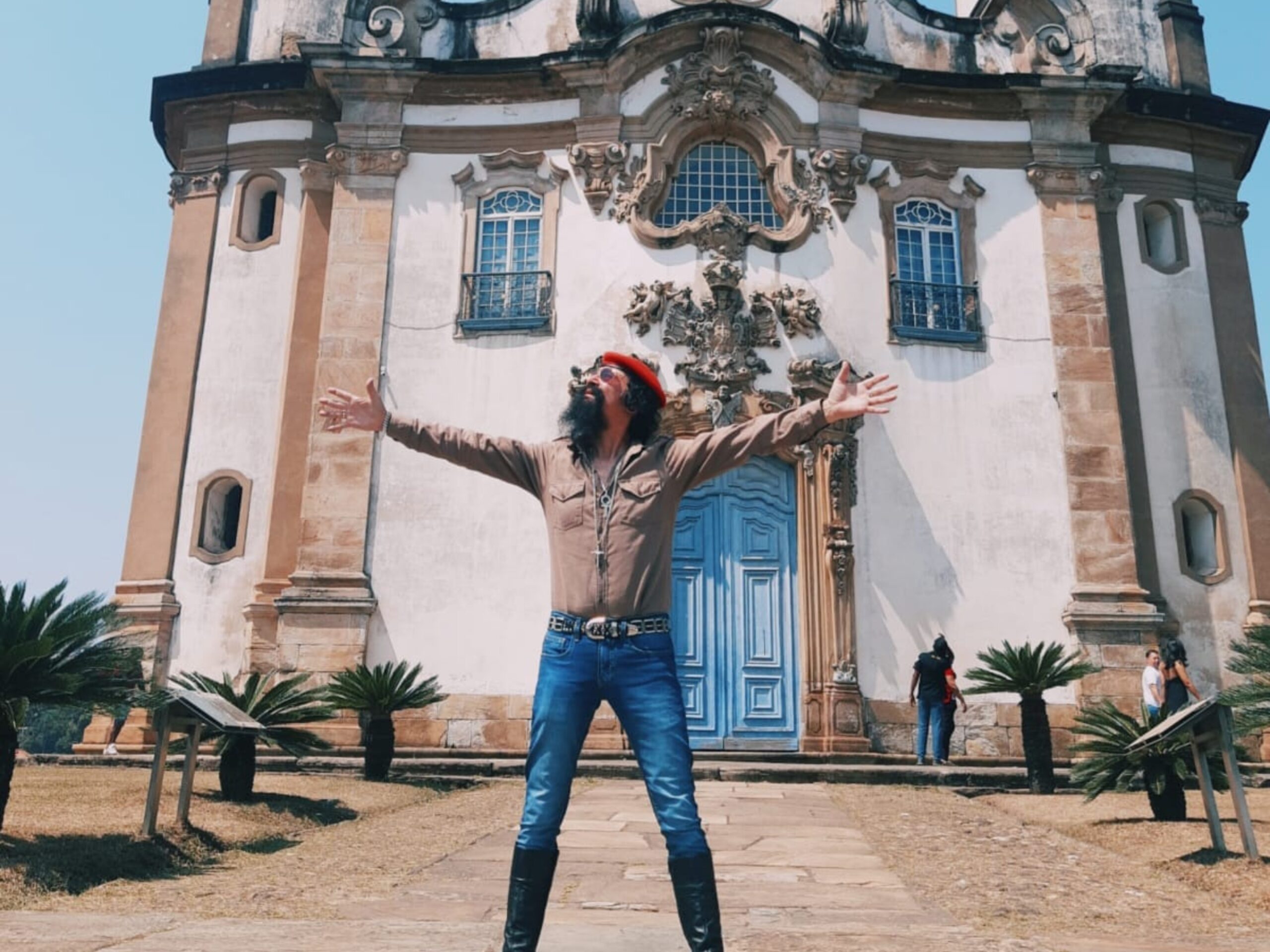 Agenda Cultural: Ouro Preto tem shows de Raul Seixas cover e tributo a Engenheiros do Hawaii