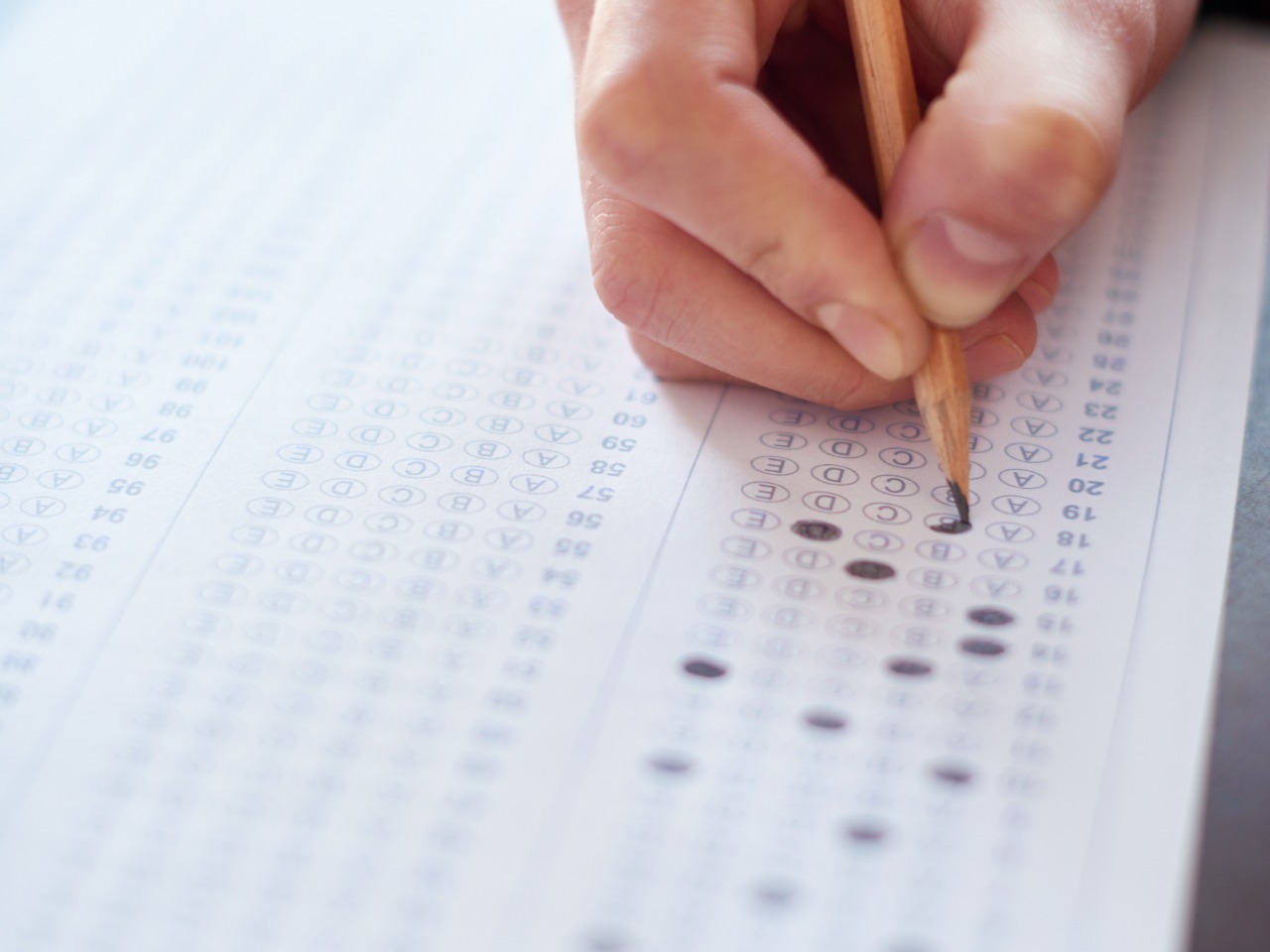 Concurso público com 705 vagas em Minas Gerais é retificado