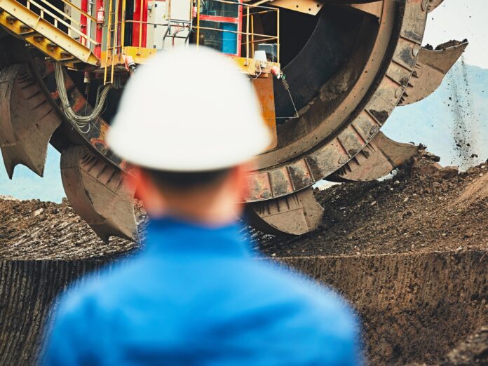 De uma só vez, empresa de mineração abre 148 vagas de emprego