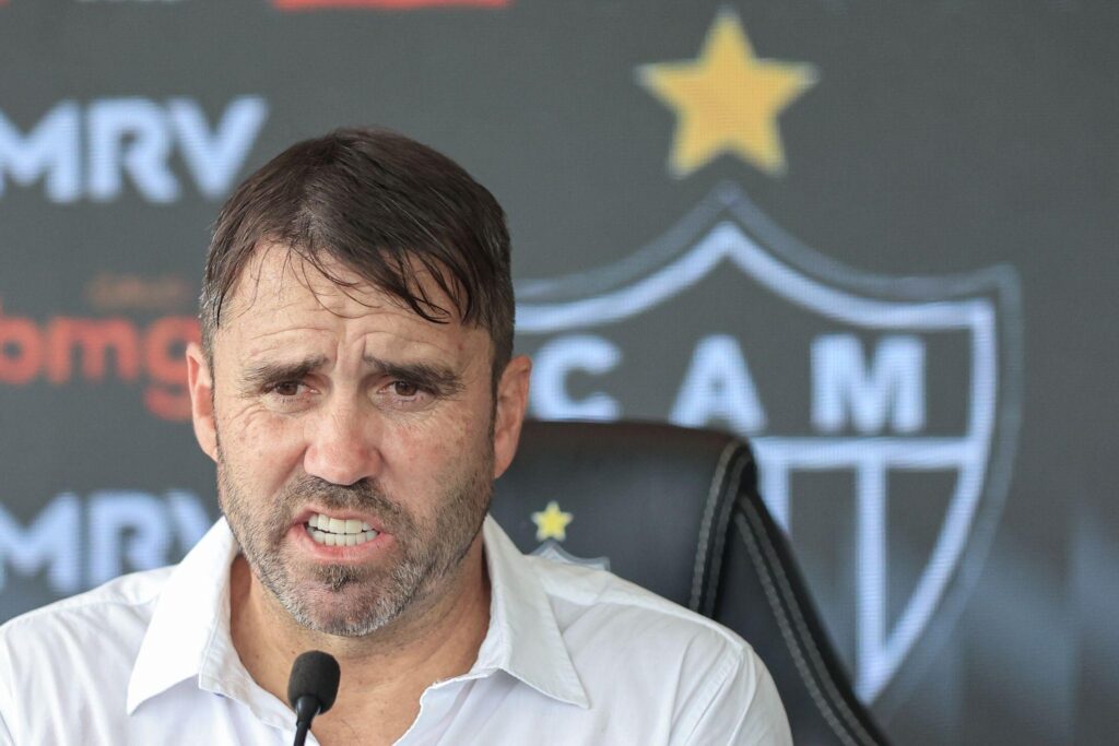 O Atlético tem elenco para competir nas três frentes durante a temporada?