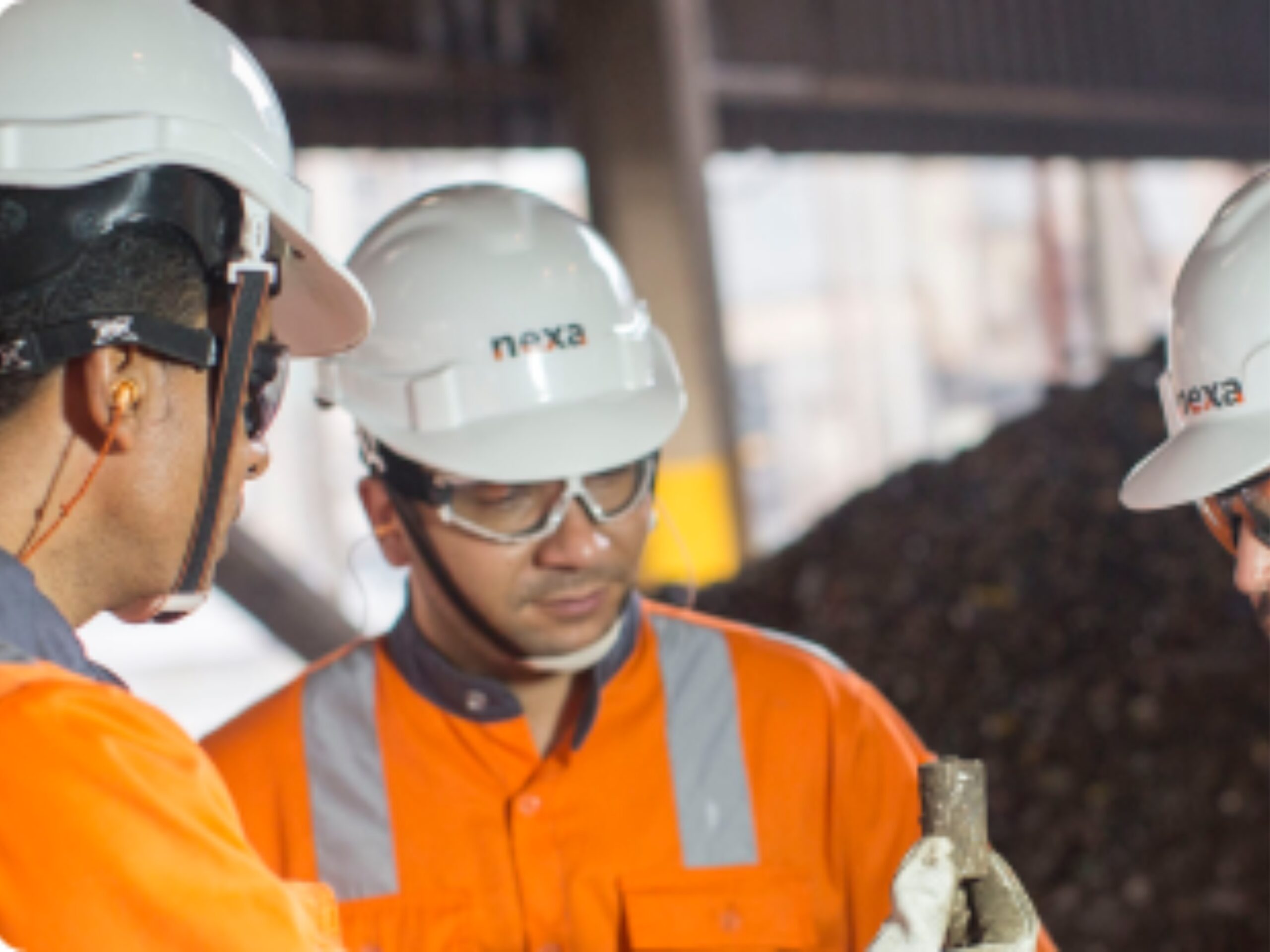 Vagas em todos os níveis: mineradora global contrata profissionais