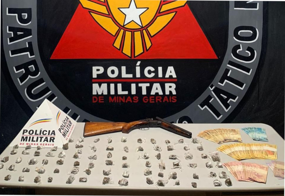 Itabirito: homem é preso em flagrante por tráfego de drogas e escopeta é apreendida