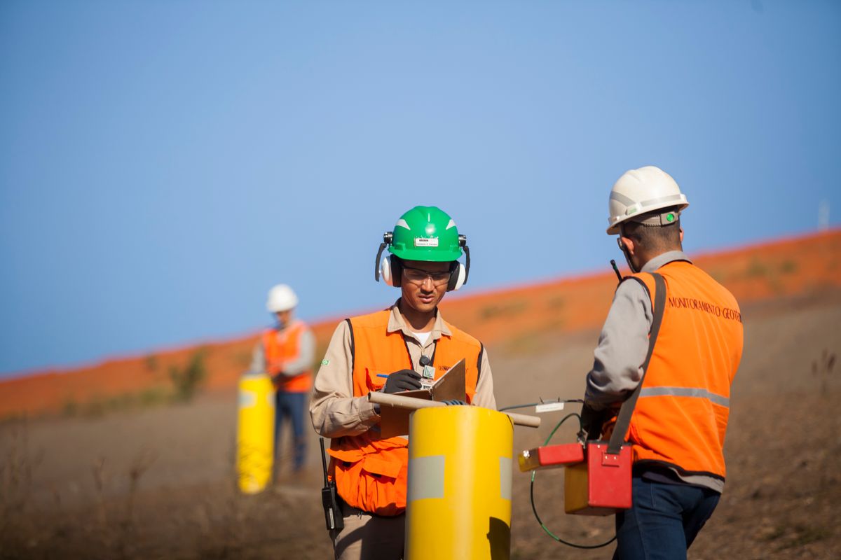 Mineradora realiza processo de seleção com 38 vagas em MG e GO