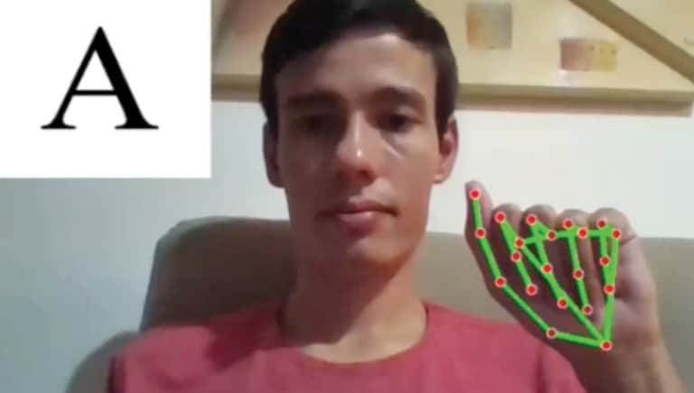 Curso de Engenharia Elétrica do IFMG forma seu primeiro estudante surdo