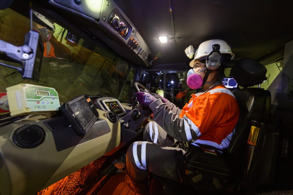 Mineradora Nexa anuncia oportunidades de emprego para preenchimento imediato