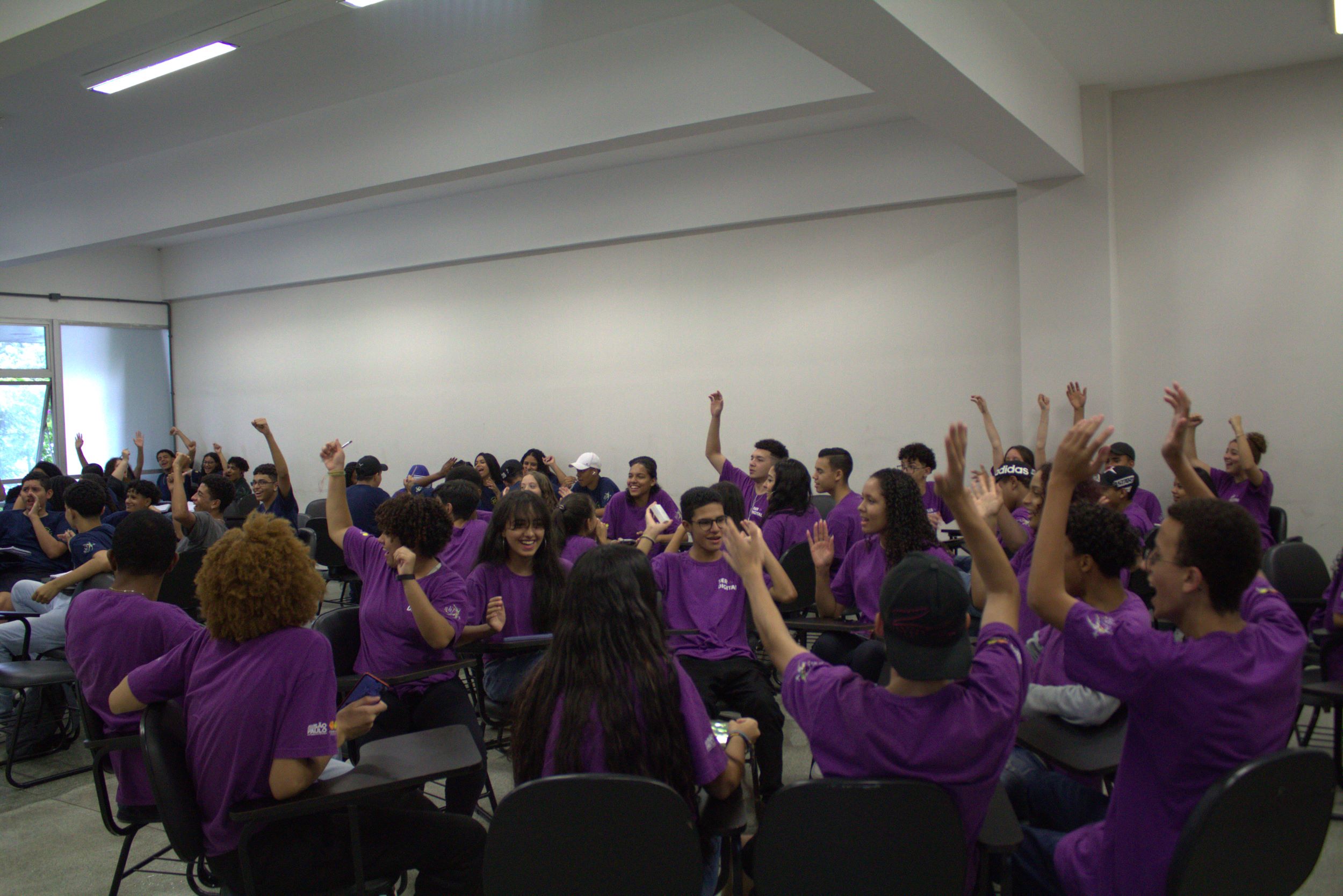 Instituto Ser+ e Gerdau oferecem 120 vagas para cursos profissionalizantes em administração e tecnologia