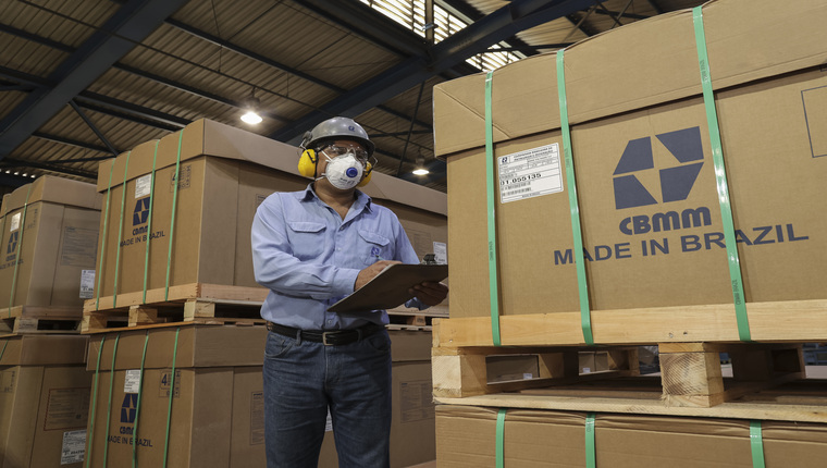 Mineradora CBMM abre cadastro para profissionais da área de manutenção, produção e administrativa
