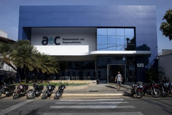 AeC abre mais de 170 vagas em Minas para contratação imediata