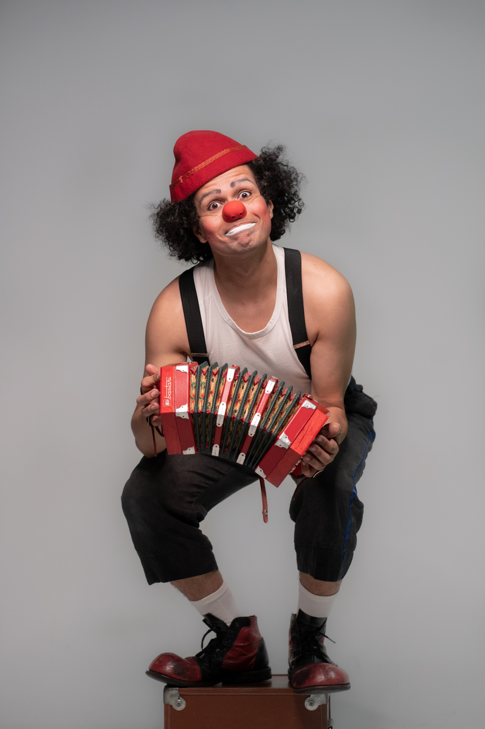 Palhaço Ritalino apresenta o espetáculo "In Concertina" com entrada gratuita em Ouro Preto