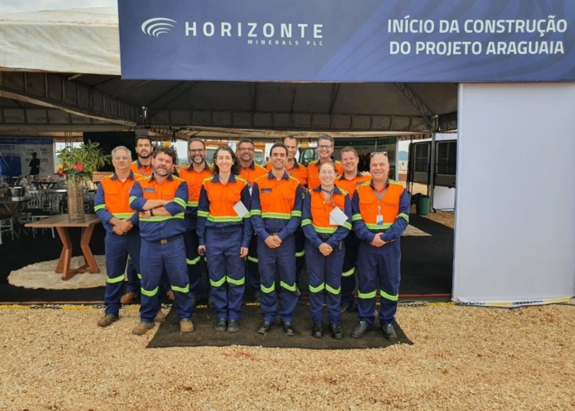 Mineradora anuncia 127 vagas de trabalho nos setores de metalurgia, manutenção, laboratório e outros