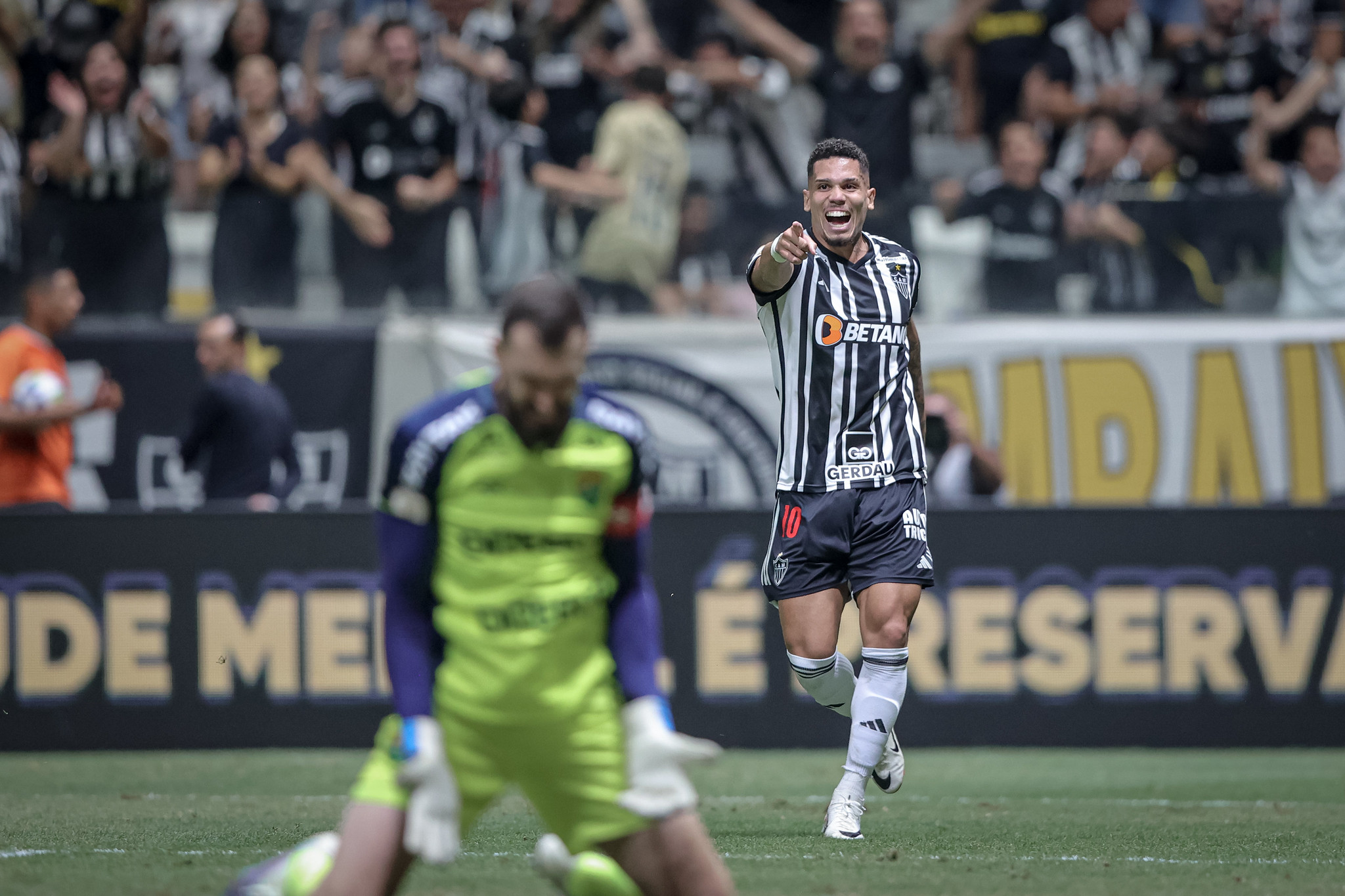 "Arena Paulinho"? Camisa 10 do Atlético tem números expressivos no novo estádio