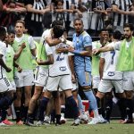 Análise: Felipão mexe mal e Cruzeiro surpreendente Atlético no clássico