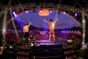 Carnaval 2024 de Ouro Preto: 3 horas de Dennis Dj, além do grupo Di propósito e Cat Dealers no Bloco Chapado