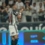 Atlético empata, perde uma posição mas permanece no G-6