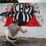 Califórnia Alvinegro: Torcedores se reúnem para deixar o bairro da Arena MRV com a cara do Atlético