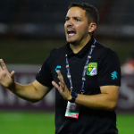 Como joga o time de Nicolás Larcamón?