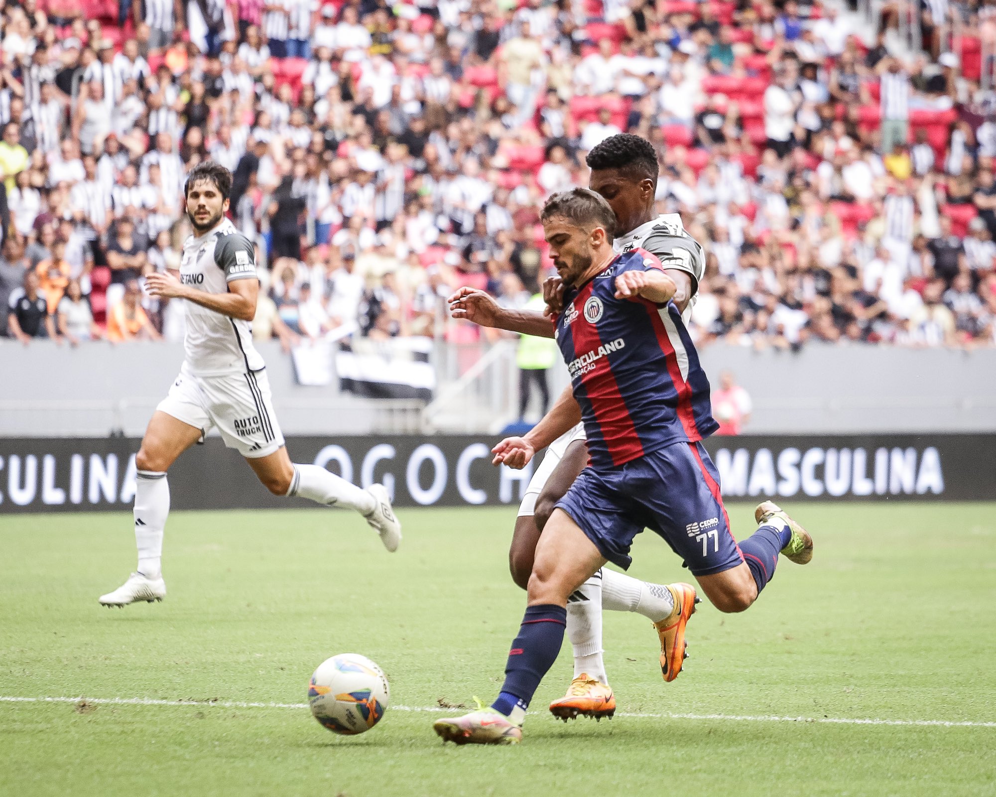 Apesar da derrota, Itabirito mostra que pode sonhar com vaga na semifinal