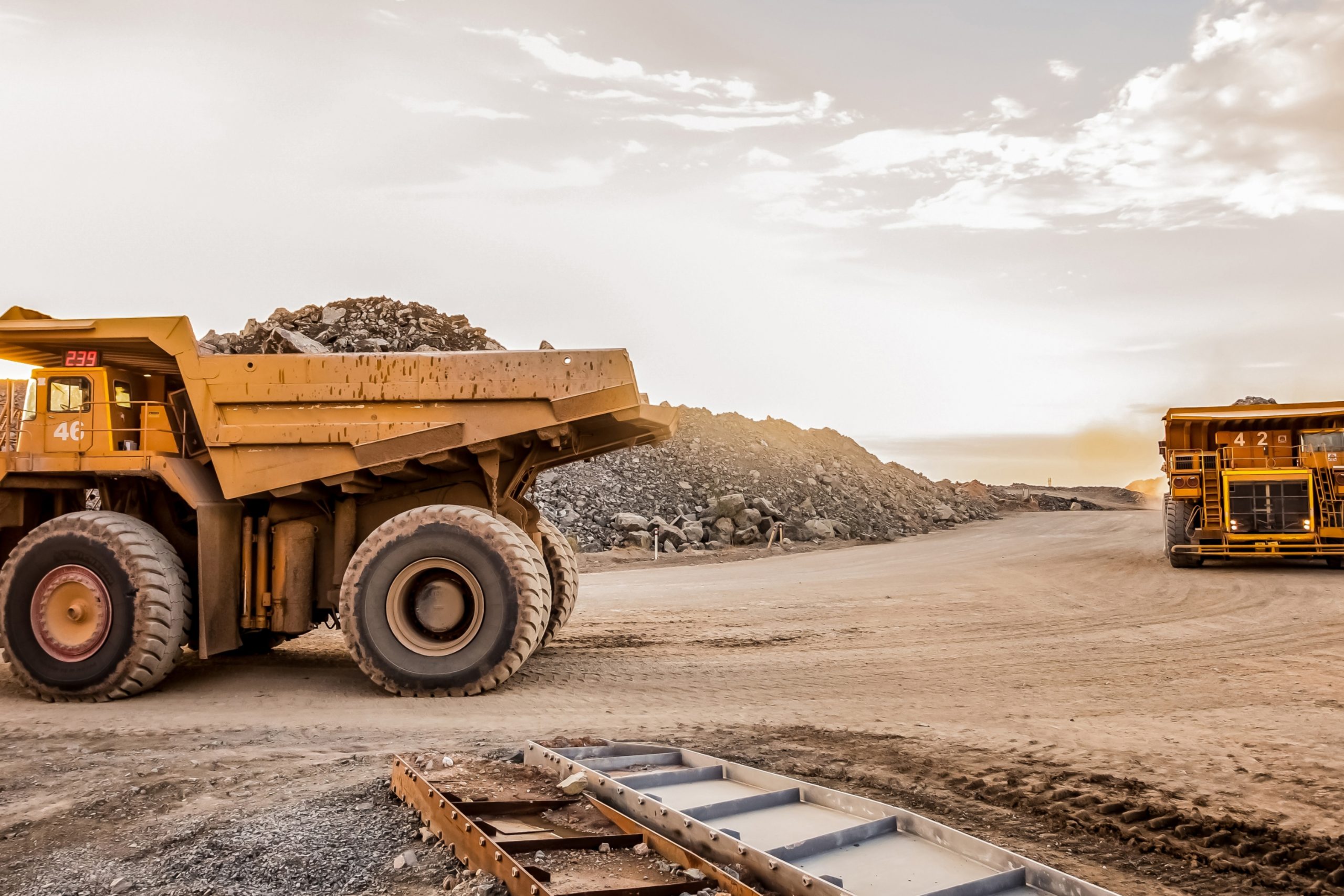 Mineração Morro do Ipê tem vagas de emprego para técnicos, analistas e estagiários