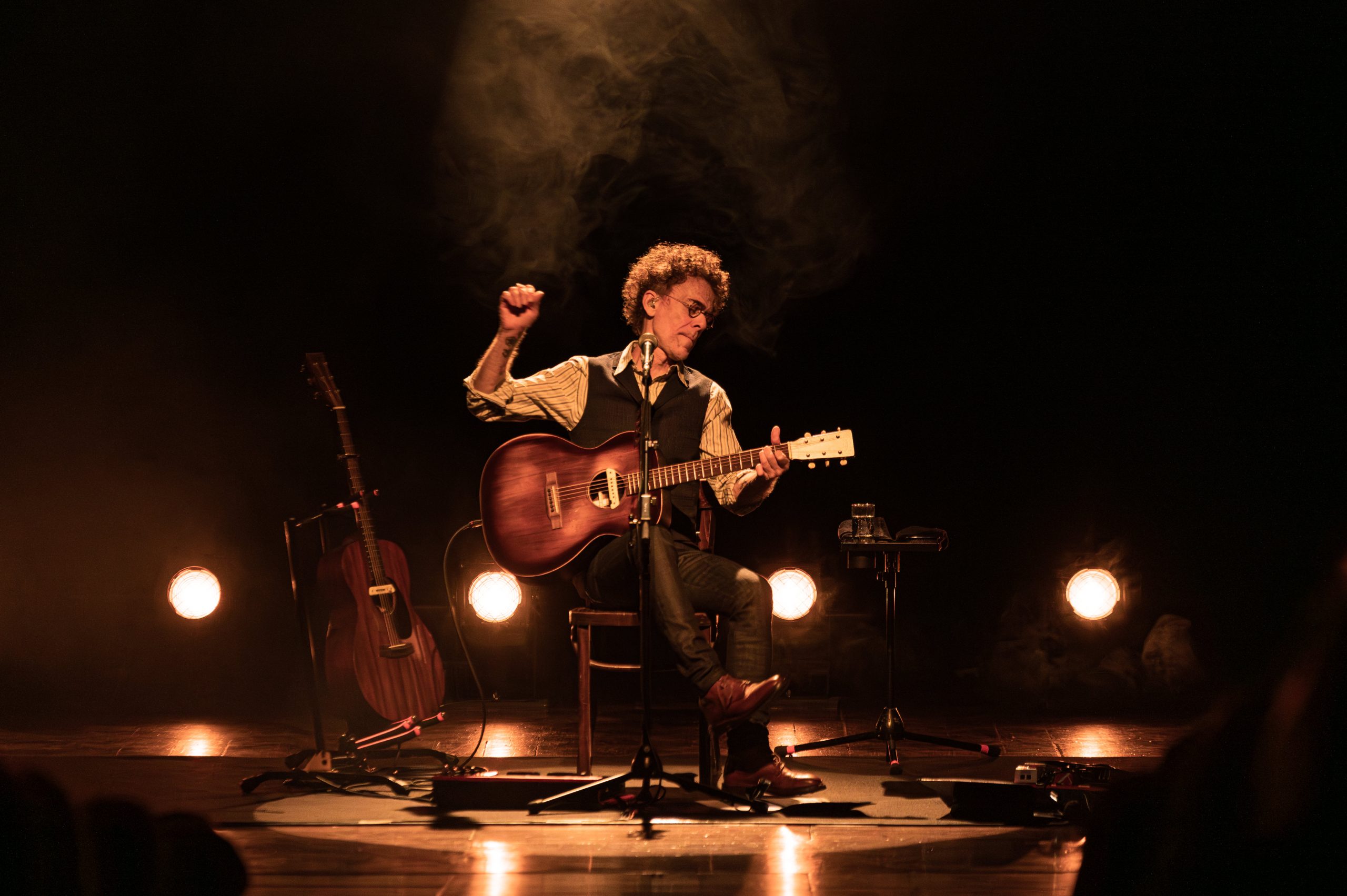 Nando Reis e Paulo Ricardo são atrações confirmadas na Festa do Vinho de Catas Altas 2024