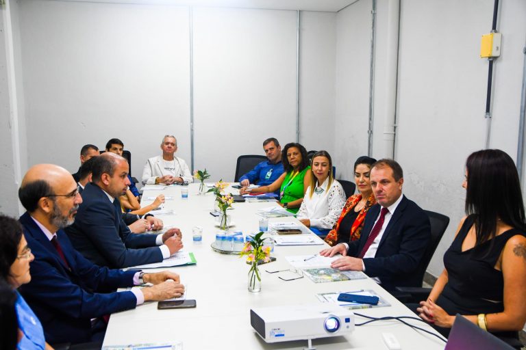 Itabirito sedia reunião da Rede Ouvir