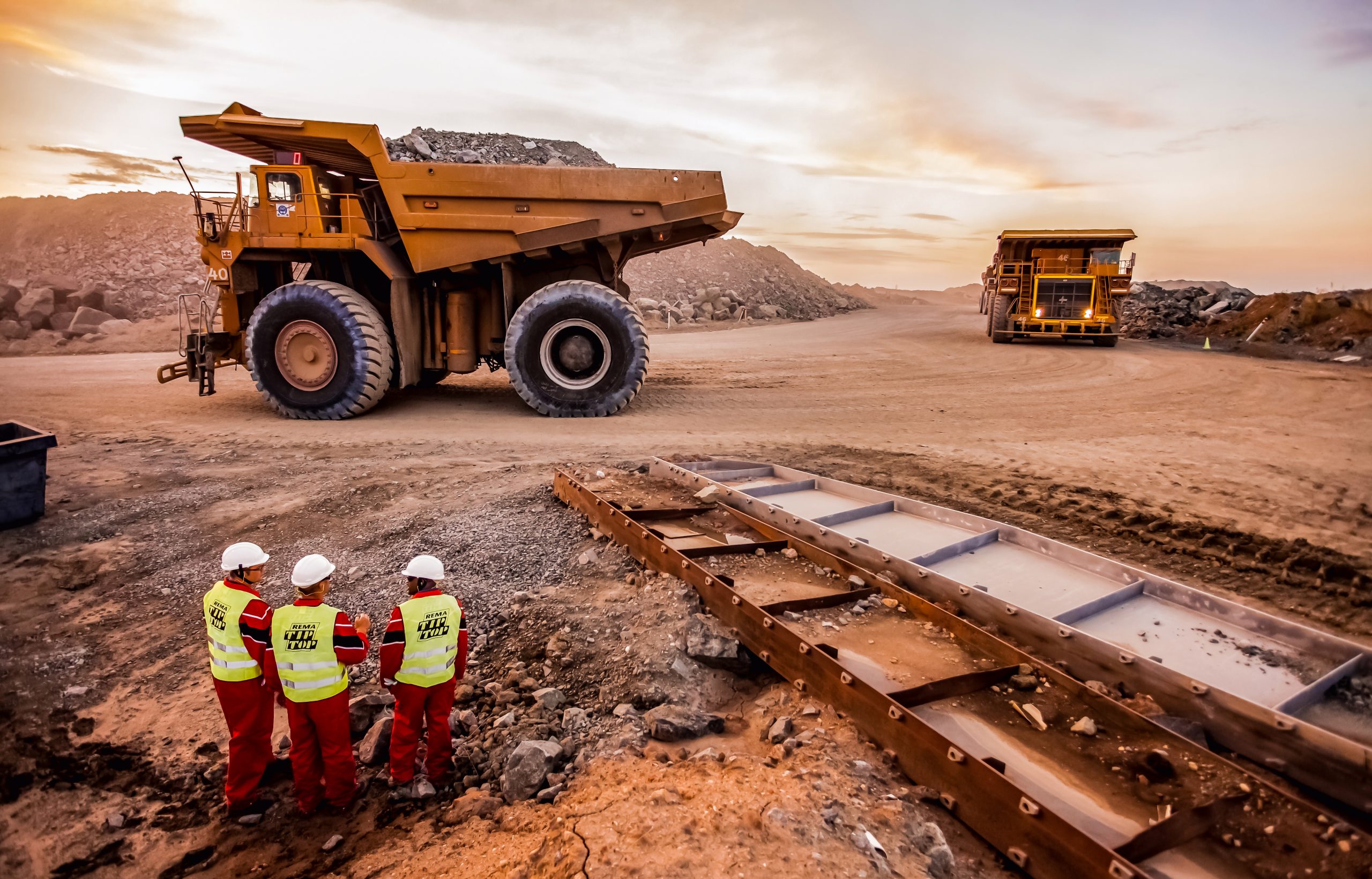 Mineradora oferece vagas de trabalho e cadastro em banco de talentos