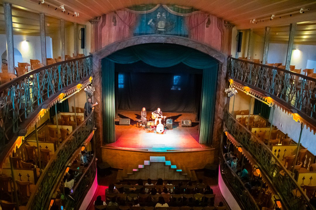 Casa da Ópera celebra 254 anos com alunos da rede municipal de Ouro Preto