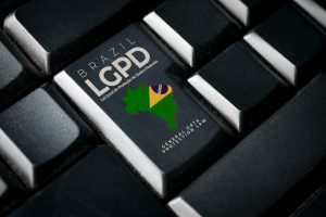 Entenda a LGPD e proteja seus dados com um curso gratuito e on-line