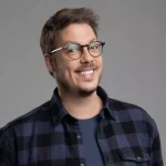 Fábio Porchat apresenta turnê de despedida em Itabirito com o espetáculo Histórias do Porchat