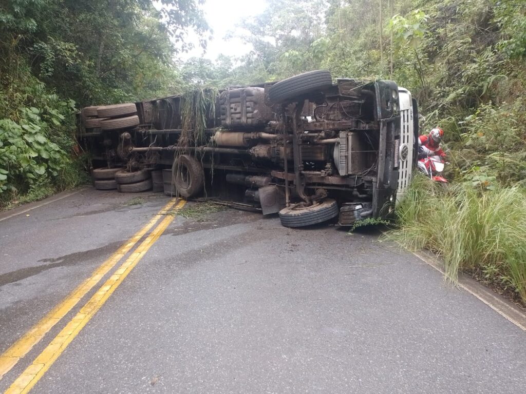 Liberação da MG-129 (Estrada Real) entre Ouro Preto e Ouro Branco está prevista somente para manhã de sexta-feira (11)