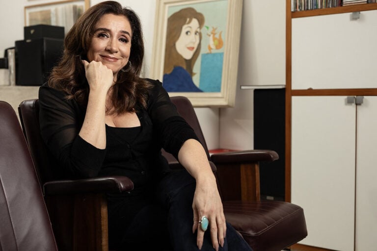 Marisa Orth é homenageada na 20ª CineOP, que celebra o humor das mulheres no cinema
