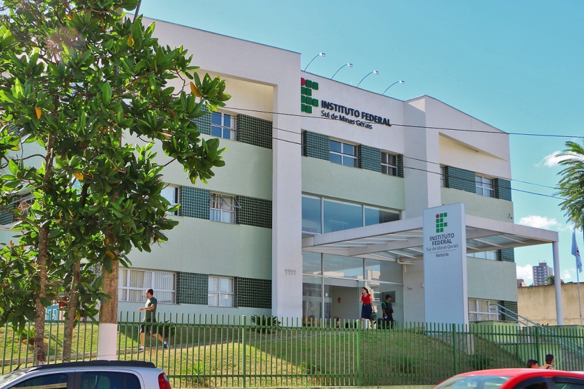 IFSULDEMINAS oferece 7.850 vagas gratuitas em cursos técnicos a distância; veja como participar