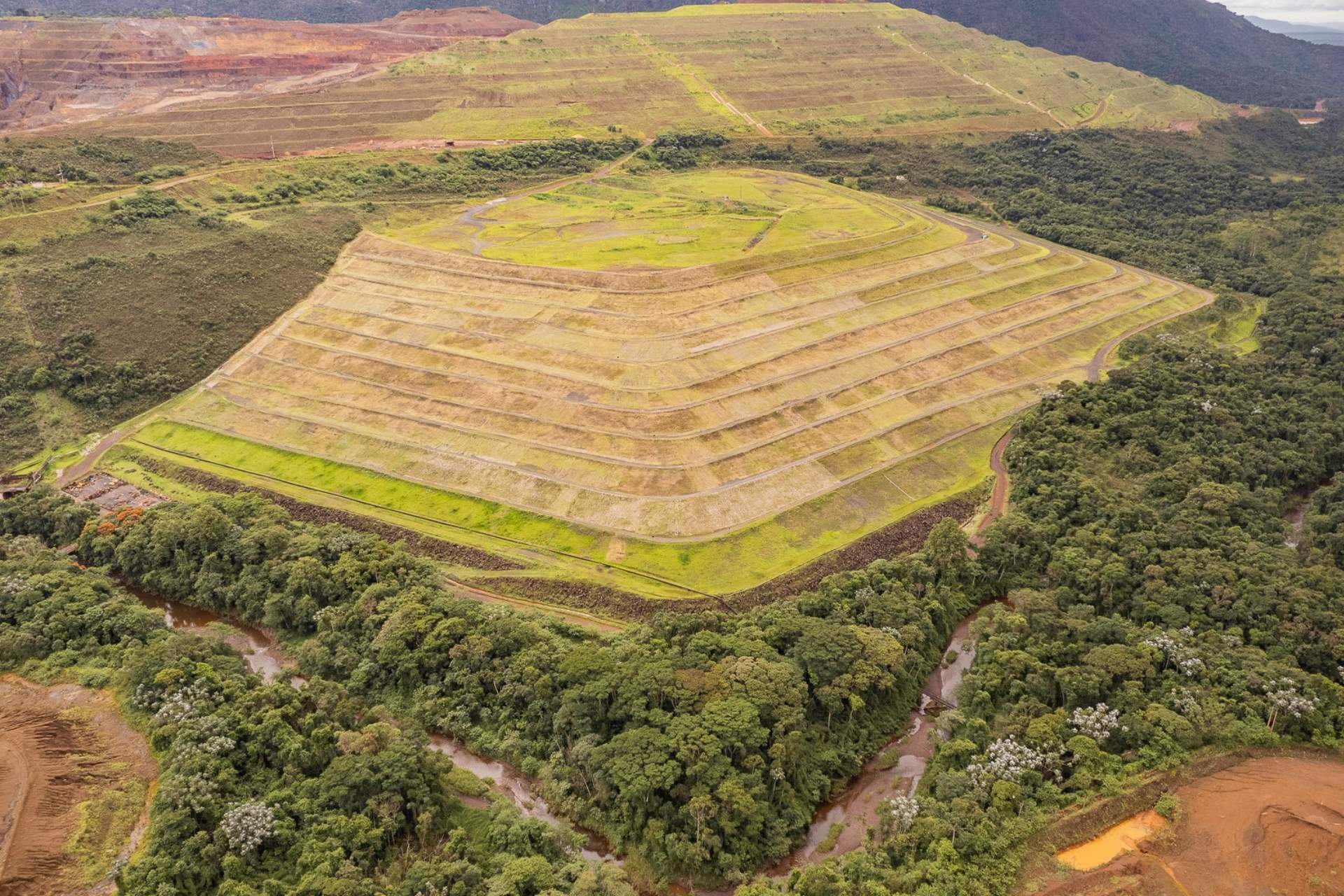 Obras de descaracterização da Barragem Xingu são iniciadas em Mariana e geram 180 empregos diretos